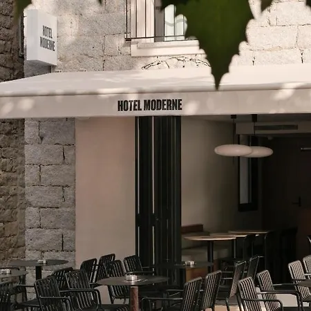 Hotel Moderne Porto Vecchio
