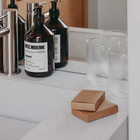 Moderne Ξενοδοχείο