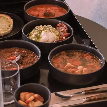 Moderne Ξενοδοχείο Πόρτο Βέκιο