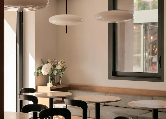 Moderne Otel Porto-Vecchio (Corsica)