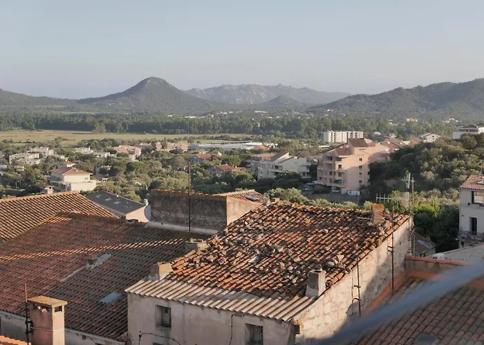 Moderne 4* פורטו-וישיו