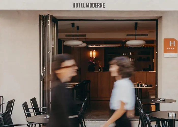 Moderne Otel Porto-Vecchio (Corsica)